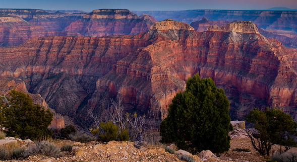 Grand Canyon parallel layers