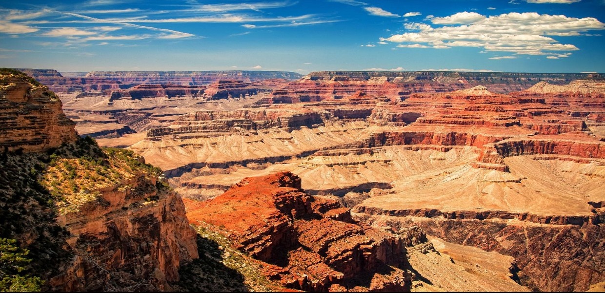 Grand Canyon parallel layers