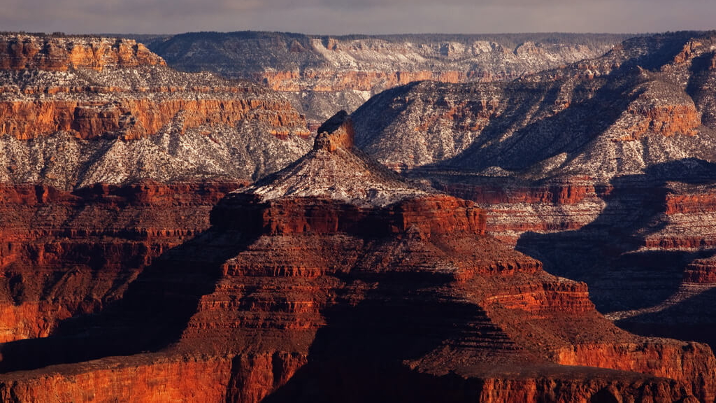 Grand Canyon parallel layers